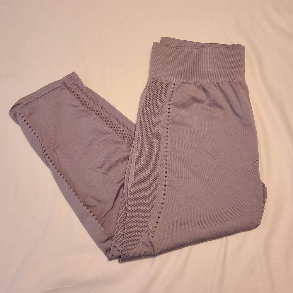 Fabletics Light Purple Capri Workout Tights